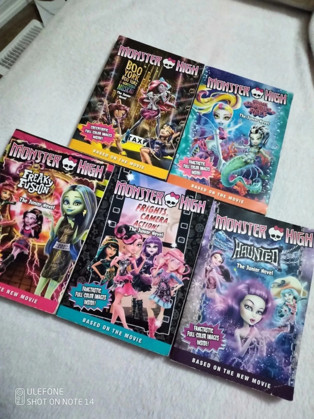 Monster High Junior Novel Book Set Multicolor